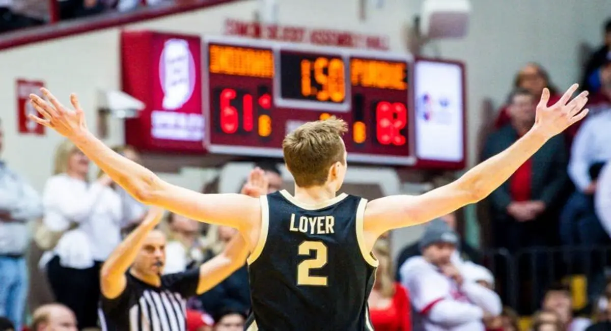 Purdue basketball player Fletcher Loyer and the Boilermakers will look for the sweep against Indiana Saturday.